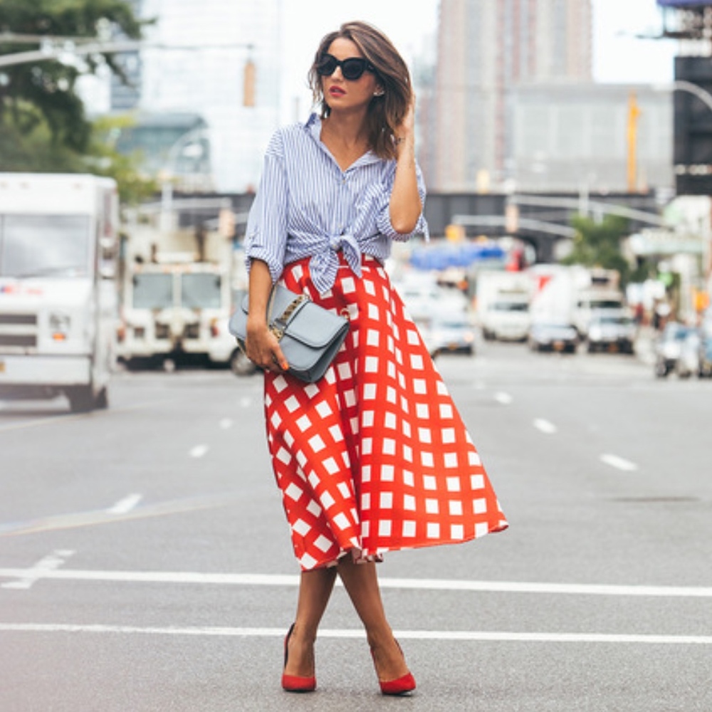 Sassy Vintage 1950s A-line Skirt in Red Plaid, L